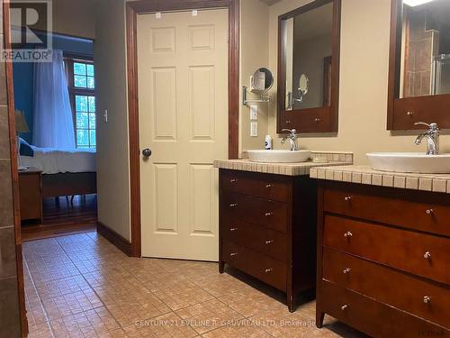 918183 Portage Bay Road, Coleman, ON - Indoor Photo Showing Bathroom