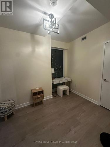 2708 - 3900 Confederation Parkway, Mississauga, ON - Indoor Photo Showing Other Room