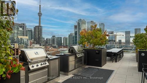 929 - 505 Richmond Street W, Toronto, ON - Outdoor With View