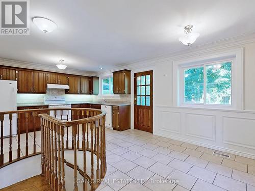 12220 Ninth Line, Whitchurch-Stouffville, ON - Indoor Photo Showing Kitchen