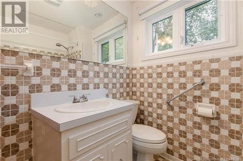 201 Bessborough Avenue, Moncton, NB - Indoor Photo Showing Bathroom