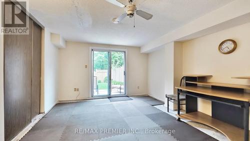 1404 Nesdale Court, Mississauga, ON - Indoor Photo Showing Other Room