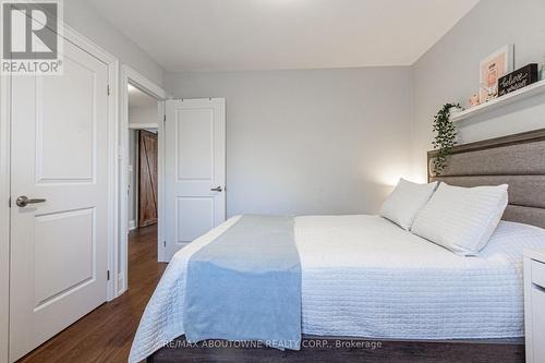 28 Bramcedar Crescent, Brampton, ON - Indoor Photo Showing Bedroom