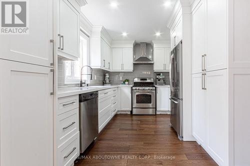 28 Bramcedar Crescent, Brampton, ON - Indoor Photo Showing Kitchen