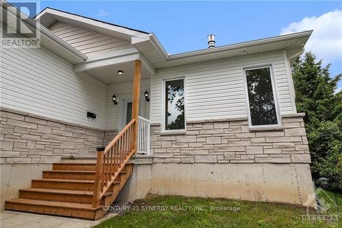 26 King Street, Lanark, ON - Outdoor