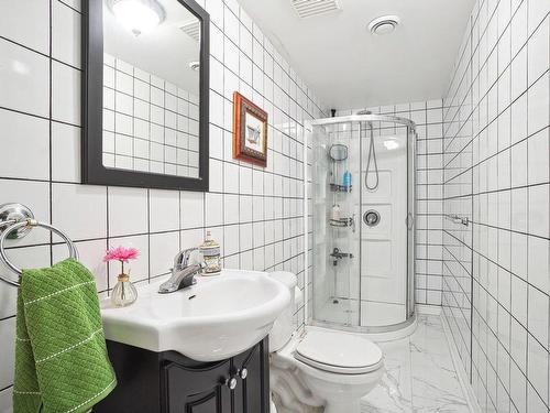 Bathroom - 260 5E Avenue, Pincourt, QC - Indoor Photo Showing Bathroom