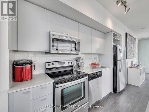 1514 - 103 The Queensway, Toronto, ON - Indoor Photo Showing Kitchen With Stainless Steel Kitchen