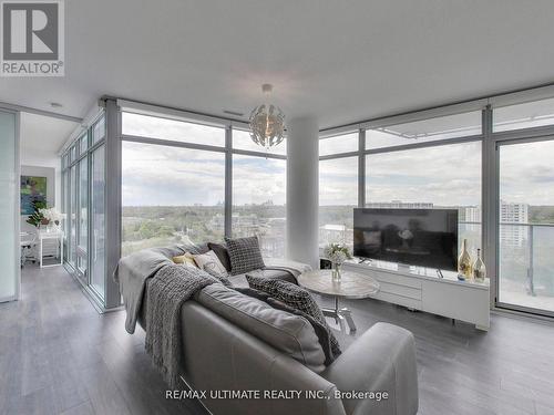 1514 - 103 The Queensway, Toronto, ON - Indoor Photo Showing Living Room