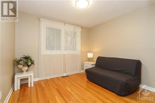 67 Woodmount Crescent, Ottawa, ON - Indoor