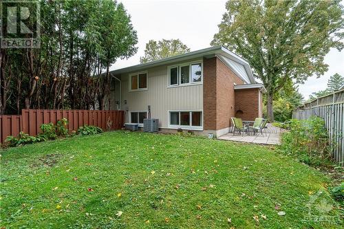 67 Woodmount Crescent, Ottawa, ON - Outdoor