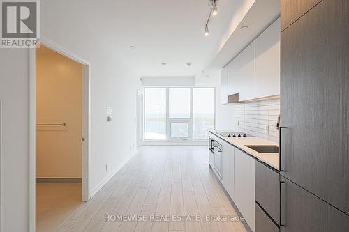 5101 - 55 Mercer Street, Toronto, ON - Indoor Photo Showing Kitchen With Upgraded Kitchen