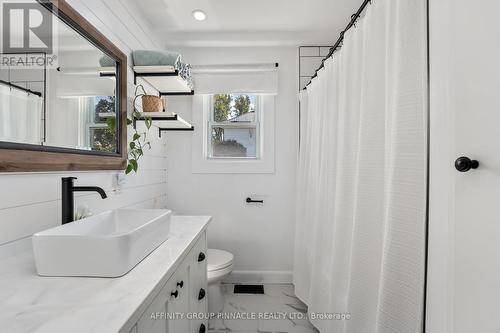 7 Church Street, Kawartha Lakes (Manilla), ON - Indoor Photo Showing Bathroom