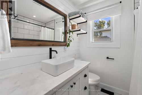 7 Church Street, Kawartha Lakes (Manilla), ON - Indoor Photo Showing Bathroom