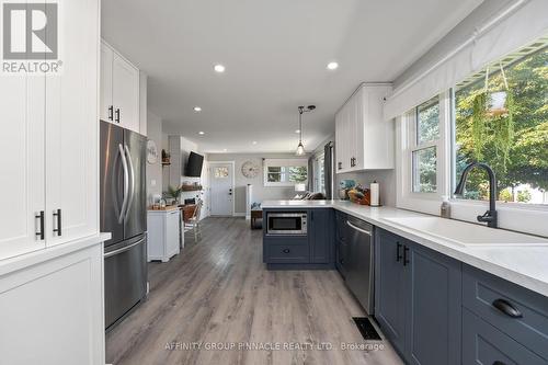 7 Church Street, Kawartha Lakes (Manilla), ON - Indoor Photo Showing Kitchen With Upgraded Kitchen