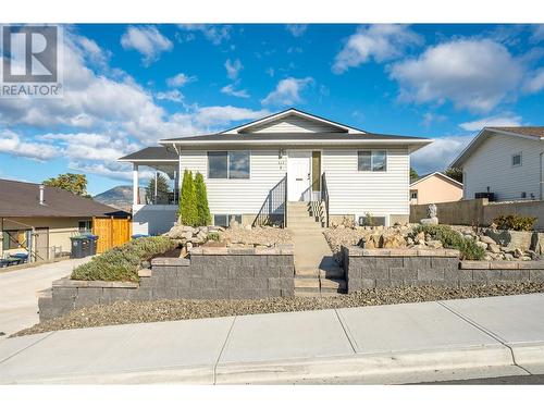 217 Greenwood Drive, Penticton, BC - Outdoor