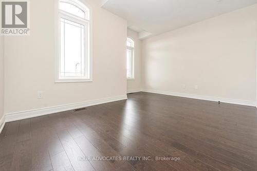 45 Raspberry Ridge Avenue, Caledon, ON - Indoor Photo Showing Other Room