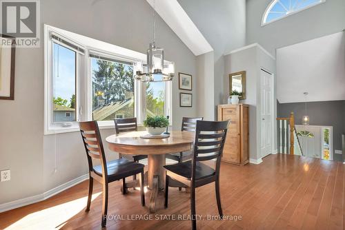 107 Willow Street, Brant, ON - Indoor Photo Showing Dining Room