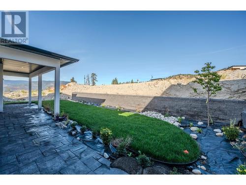 1125 Antler Drive, Penticton, BC - Indoor Photo Showing Other Room