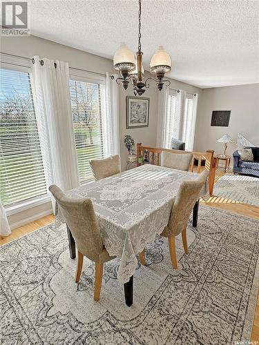 2140 Proton Avenue, Gull Lake, SK - Indoor Photo Showing Dining Room