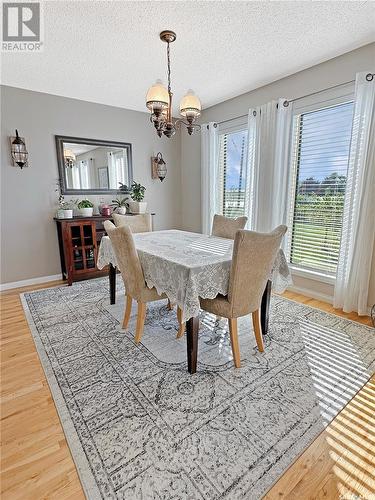 2140 Proton Avenue, Gull Lake, SK - Indoor Photo Showing Dining Room