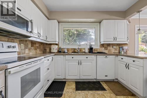 157 Labrador Drive, Oshawa, ON - Indoor Photo Showing Kitchen