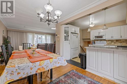 157 Labrador Drive, Oshawa, ON - Indoor Photo Showing Dining Room