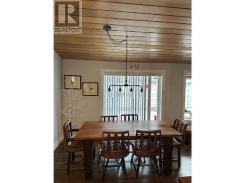 6184 Trent Drive, Prince George, BC - Indoor Photo Showing Dining Room