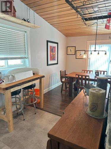 6184 Trent Drive, Prince George, BC - Indoor Photo Showing Dining Room