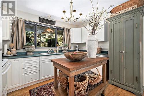 81 Old Kingston Road, Rideau Lakes, ON - Indoor Photo Showing Kitchen With Double Sink