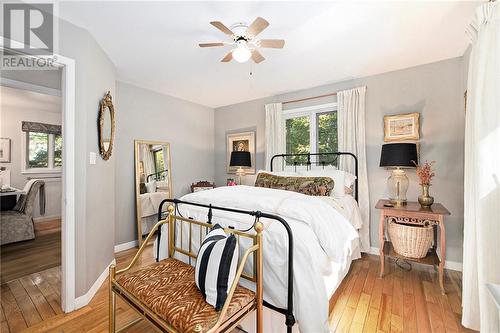 81 Old Kingston Road, Rideau Lakes, ON - Indoor Photo Showing Bedroom