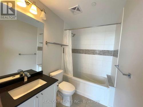 3310 - 4011 Brickstone Mews, Mississauga, ON - Indoor Photo Showing Bathroom