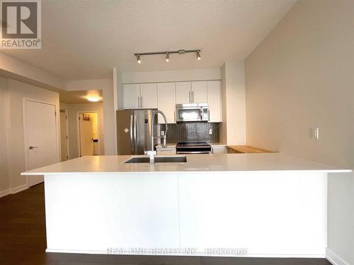 3310 - 4011 Brickstone Mews, Mississauga, ON - Indoor Photo Showing Kitchen With Stainless Steel Kitchen