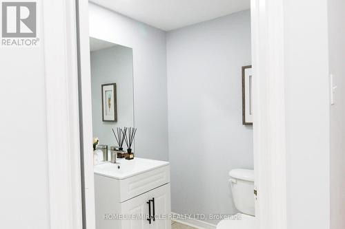 9 Native Landing, Brampton, ON - Indoor Photo Showing Bathroom