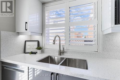 222 Queen Mary Drive, Brampton, ON - Indoor Photo Showing Kitchen With Double Sink