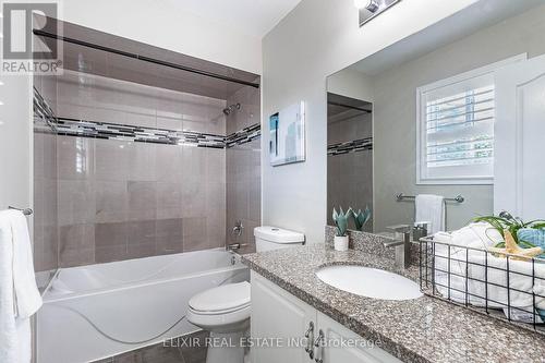 222 Queen Mary Drive, Brampton, ON - Indoor Photo Showing Bathroom