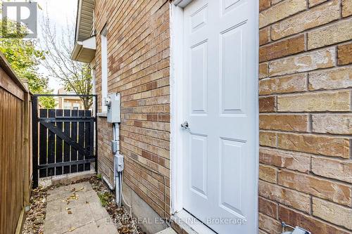 222 Queen Mary Drive, Brampton, ON - Outdoor With Exterior