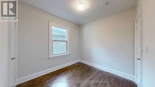 86 Bloor Street W, Oshawa, ON - Indoor Photo Showing Other Room