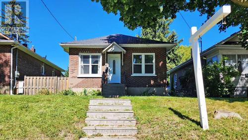 86 Bloor Street W, Oshawa, ON - Outdoor