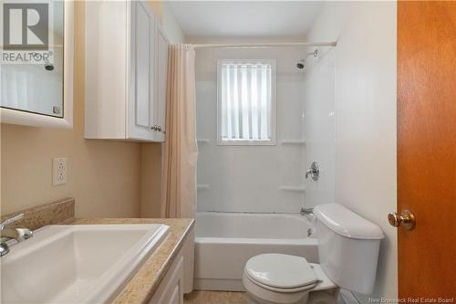 3 Leger Avenue, Dieppe, NB - Indoor Photo Showing Bathroom