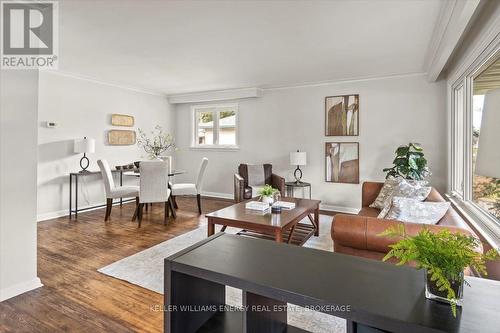 508 Peel Street, Whitby (Downtown Whitby), ON - Indoor Photo Showing Living Room