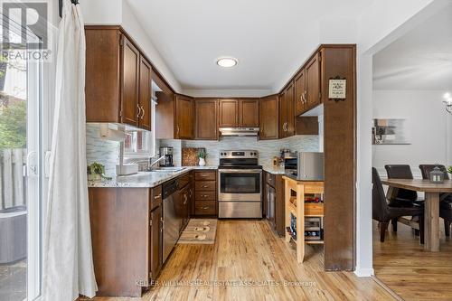 69 Dovercliffe Road, Guelph, ON - Indoor Photo Showing Kitchen