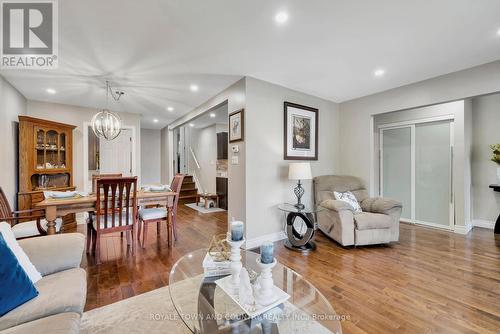 7 Donelda Court, Scugog (Blackstock), ON - Indoor Photo Showing Living Room