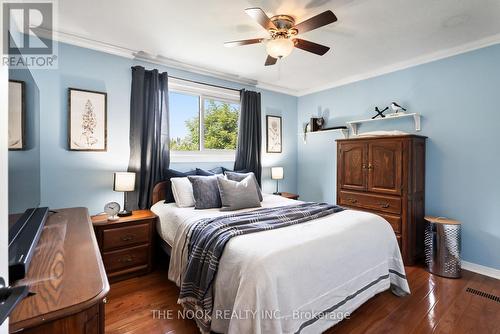 3324 Concession 3 Road, Clarington, ON - Indoor Photo Showing Bedroom