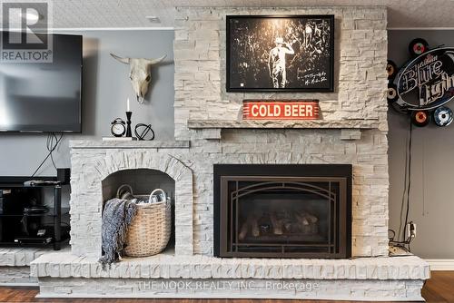 3324 Concession 3 Road, Clarington, ON - Indoor Photo Showing Living Room With Fireplace