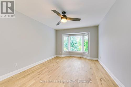 7230 Black Walnut Trail W, Mississauga, ON - Indoor Photo Showing Other Room