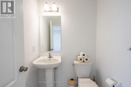 4 Springdale Avenue, Caledon, ON - Indoor Photo Showing Bathroom