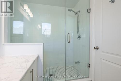 4 Springdale Avenue, Caledon, ON - Indoor Photo Showing Bathroom