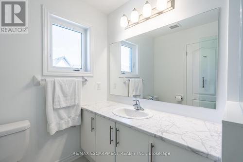 4 Springdale Avenue, Caledon, ON - Indoor Photo Showing Bathroom