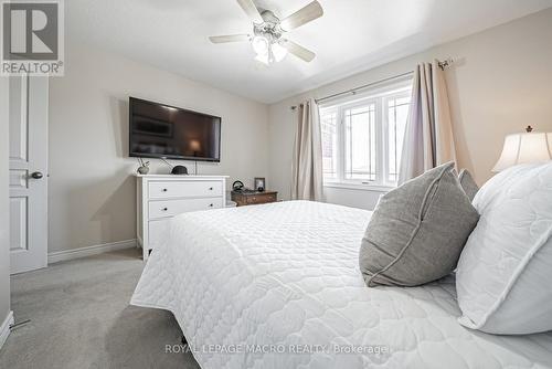 4870 Allan Court, Lincoln, ON - Indoor Photo Showing Bedroom