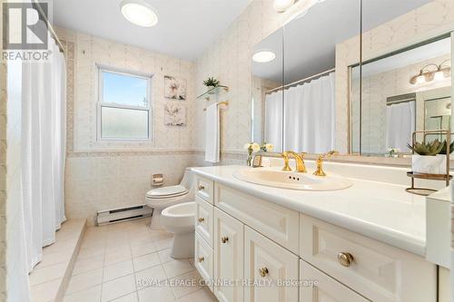 85 Dunmurray Boulevard, Toronto, ON - Indoor Photo Showing Bathroom